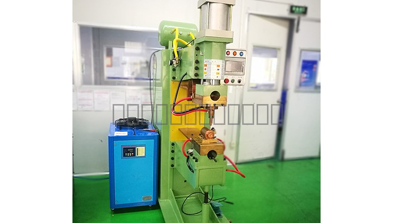 焊本點焊機配冷水機 焊本點焊機配冷水機