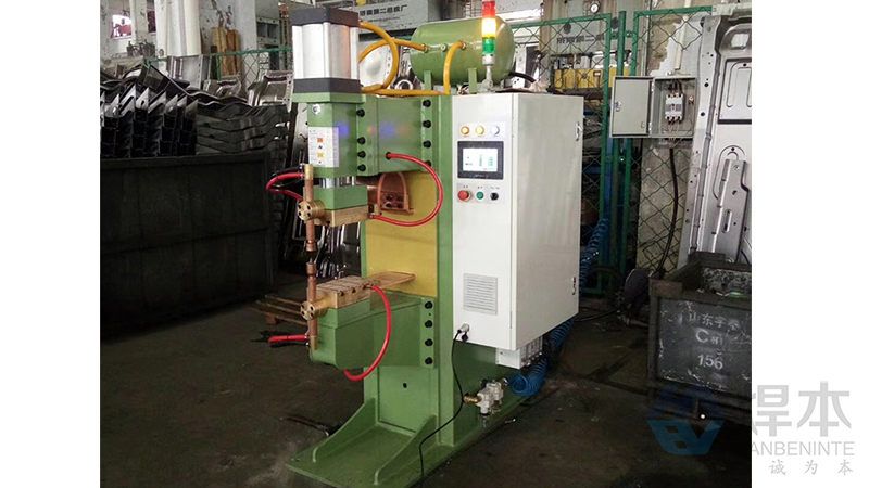 調(diào)試M16法蘭螺母