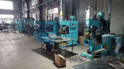 在模具焊接上點焊機的優(yōu)勢在哪里？
